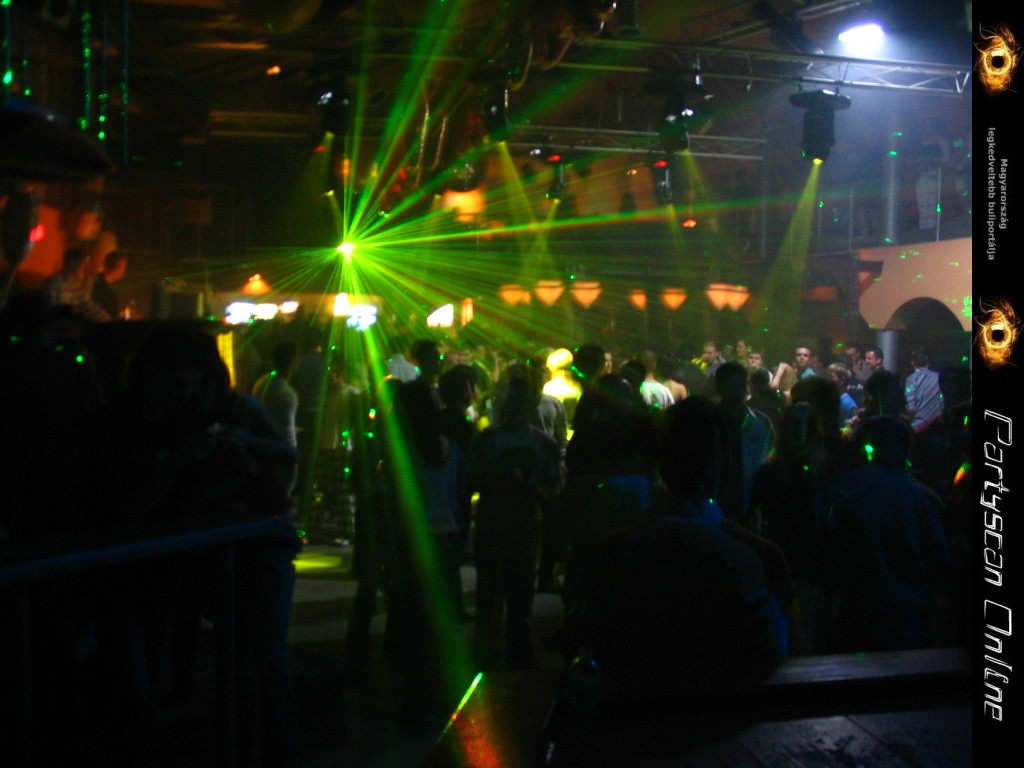 Kicsiny�t�shez kattints a k�pre!