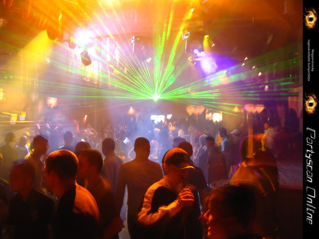 Kicsiny�t�shez kattints a k�pre!