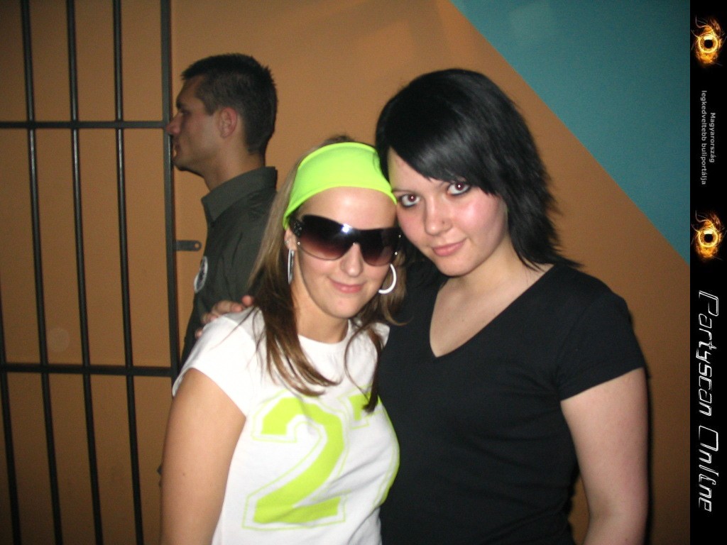 Kicsiny�t�shez kattints a k�pre!