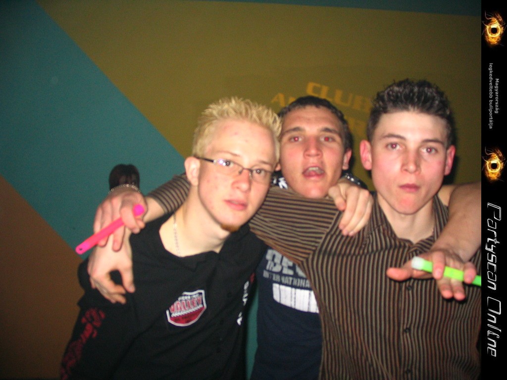 Kicsiny�t�shez kattints a k�pre!