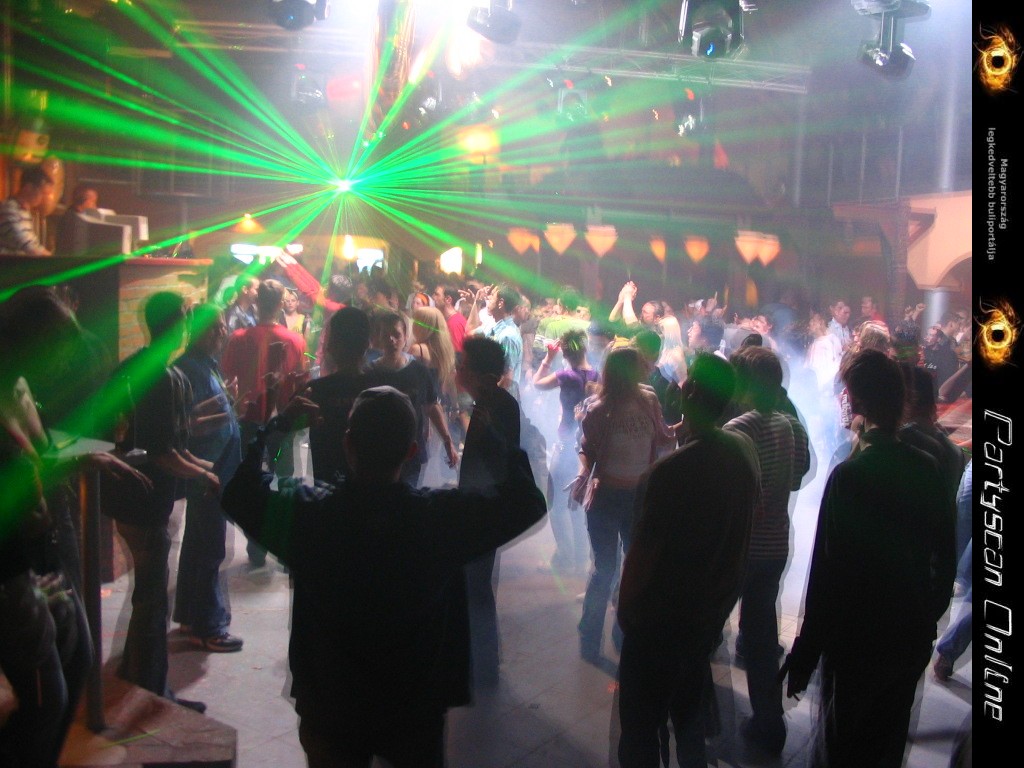 Kicsiny�t�shez kattints a k�pre!