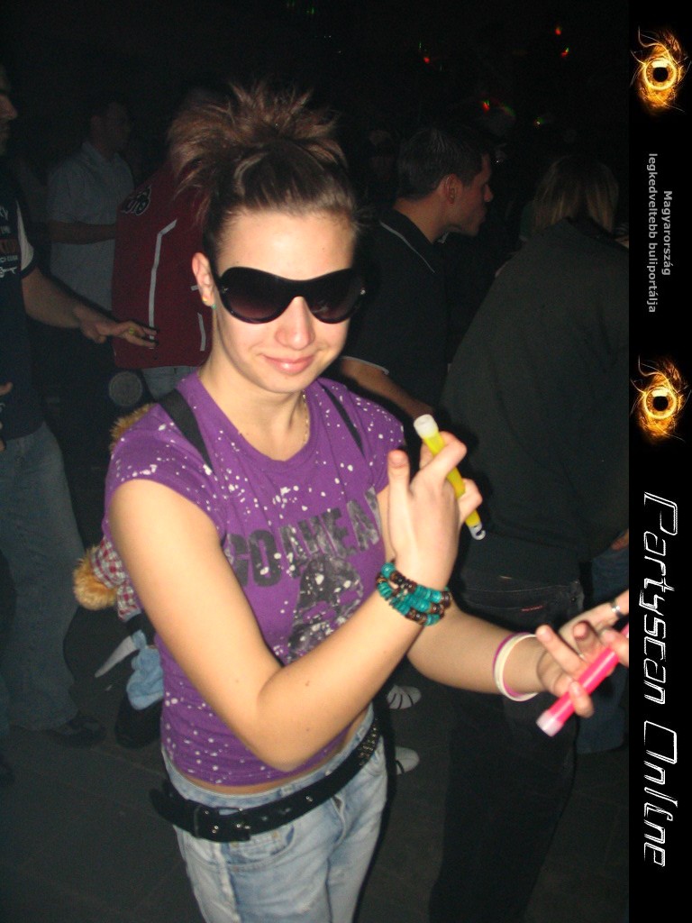 Kicsiny�t�shez kattints a k�pre!