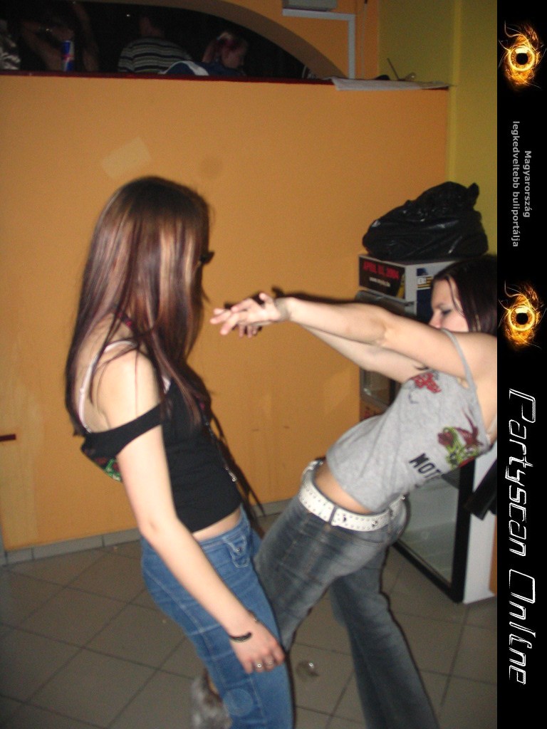 Kicsiny�t�shez kattints a k�pre!