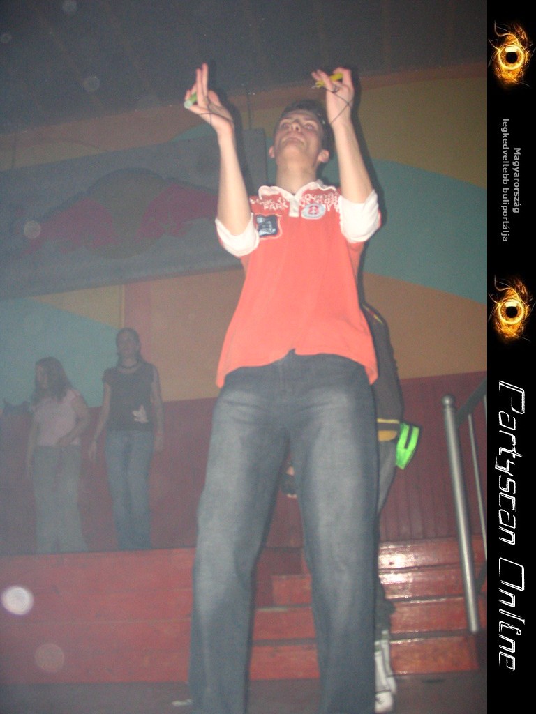 Kicsiny�t�shez kattints a k�pre!