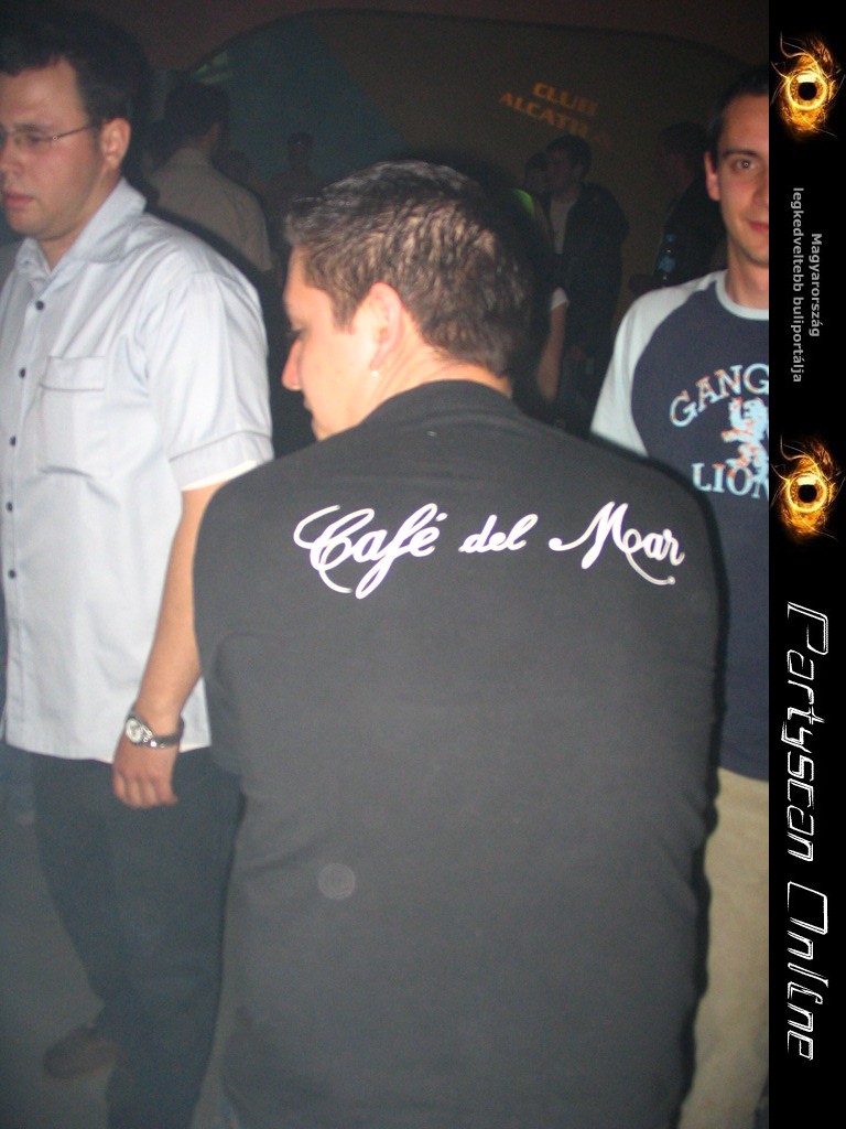 Kicsiny�t�shez kattints a k�pre!