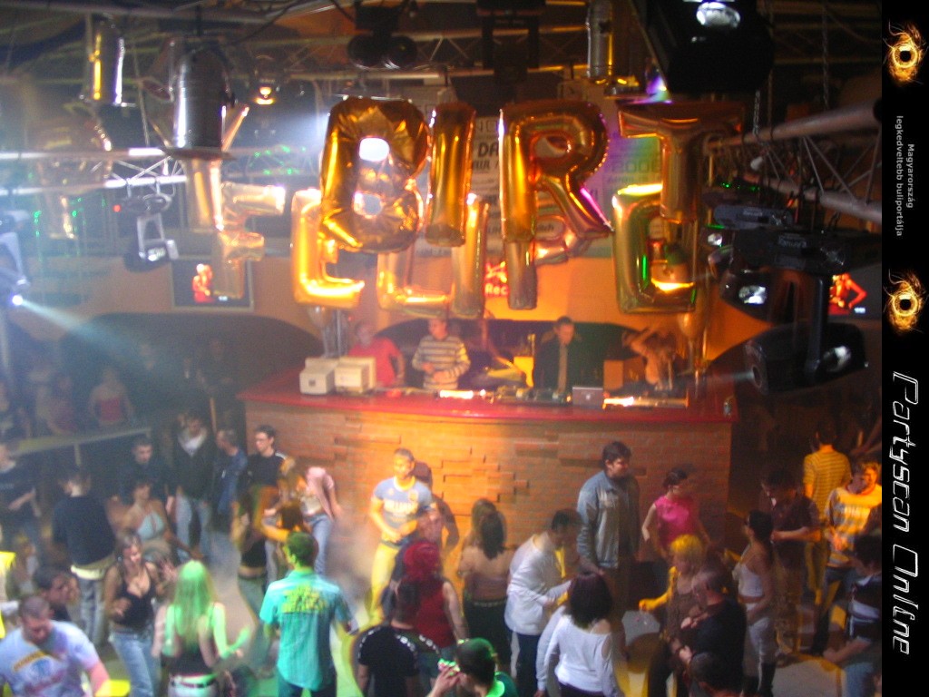 Kicsiny�t�shez kattints a k�pre!