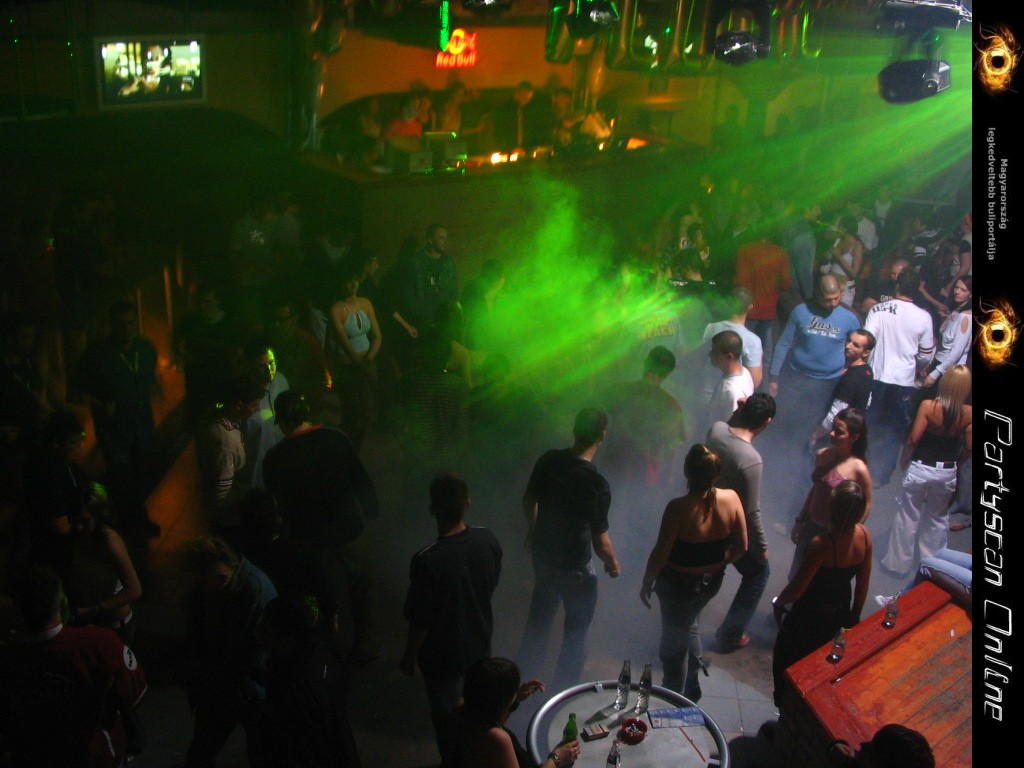 Kicsiny�t�shez kattints a k�pre!