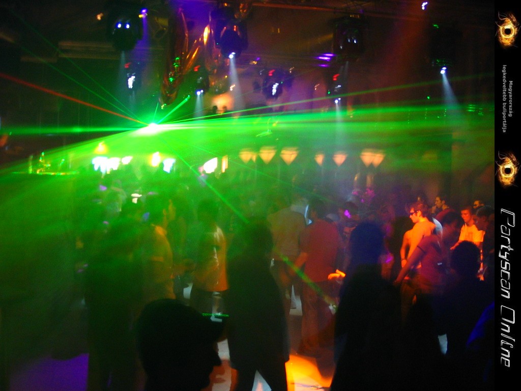 Kicsiny�t�shez kattints a k�pre!