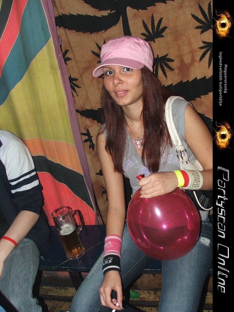 Kicsiny�t�shez kattints a k�pre!
