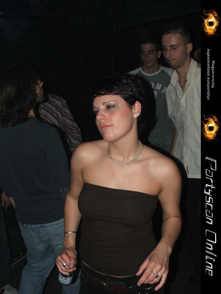Kicsiny�t�shez kattints a k�pre!
