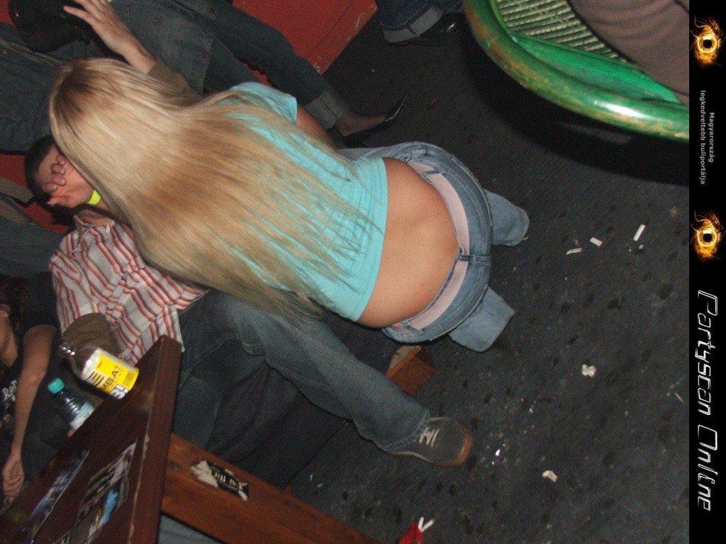 Kicsiny�t�shez kattints a k�pre!