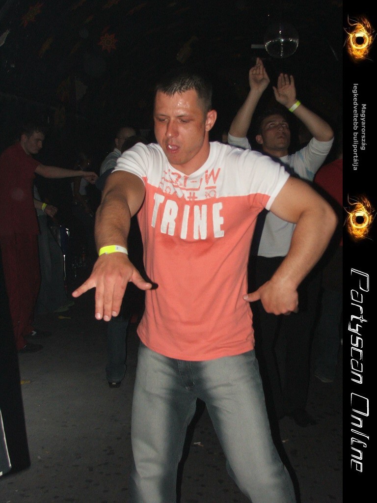 Kicsiny�t�shez kattints a k�pre!