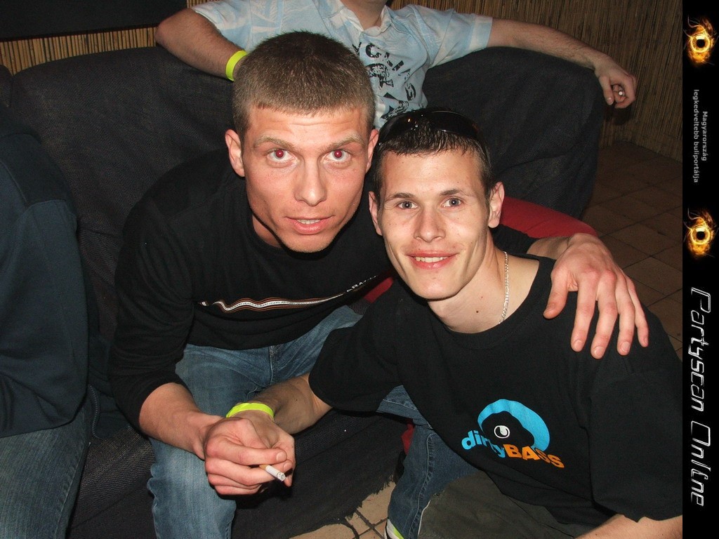 Kicsiny�t�shez kattints a k�pre!