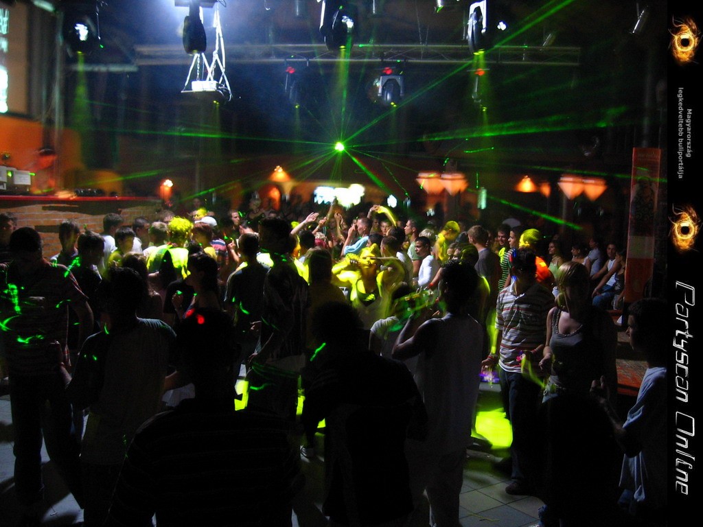 Kicsiny�t�shez kattints a k�pre!