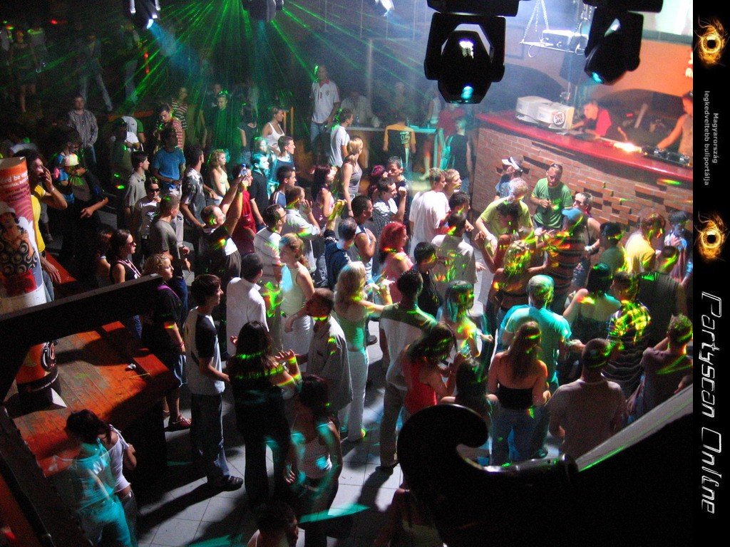 Kicsiny�t�shez kattints a k�pre!