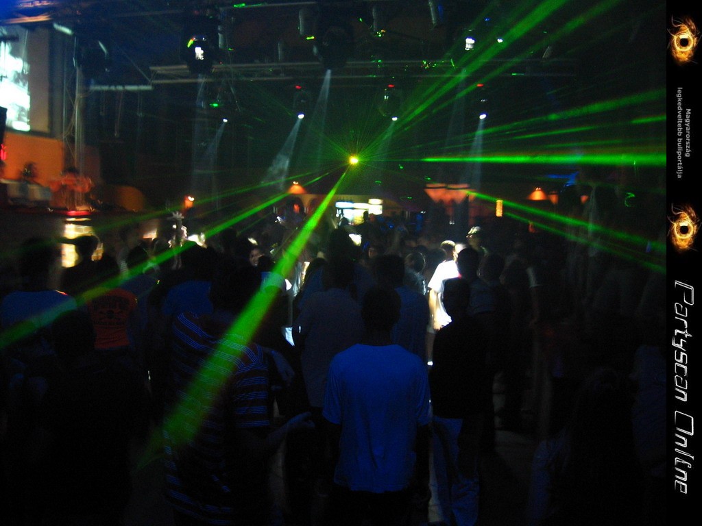 Kicsiny�t�shez kattints a k�pre!