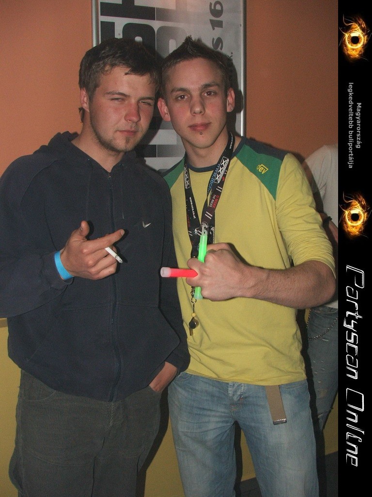 Kicsiny�t�shez kattints a k�pre!