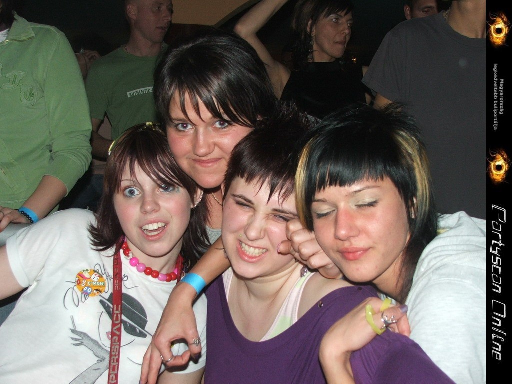 Kicsiny�t�shez kattints a k�pre!