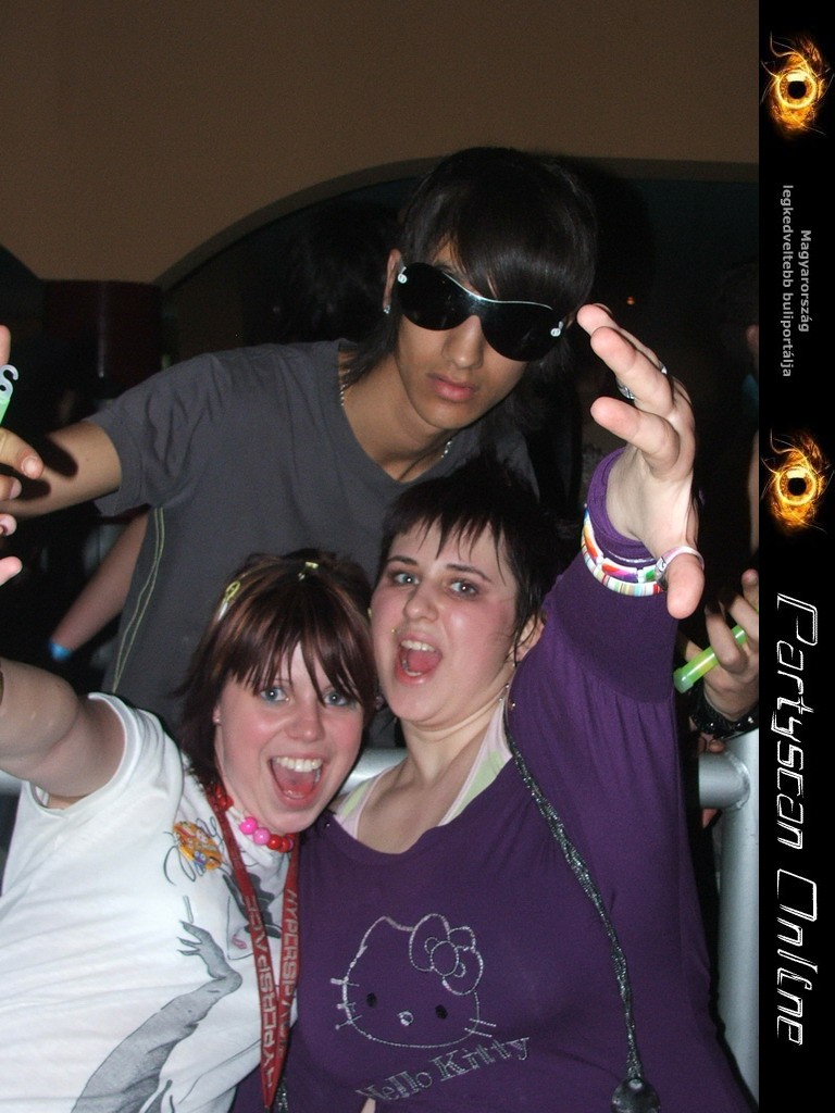 Kicsiny�t�shez kattints a k�pre!