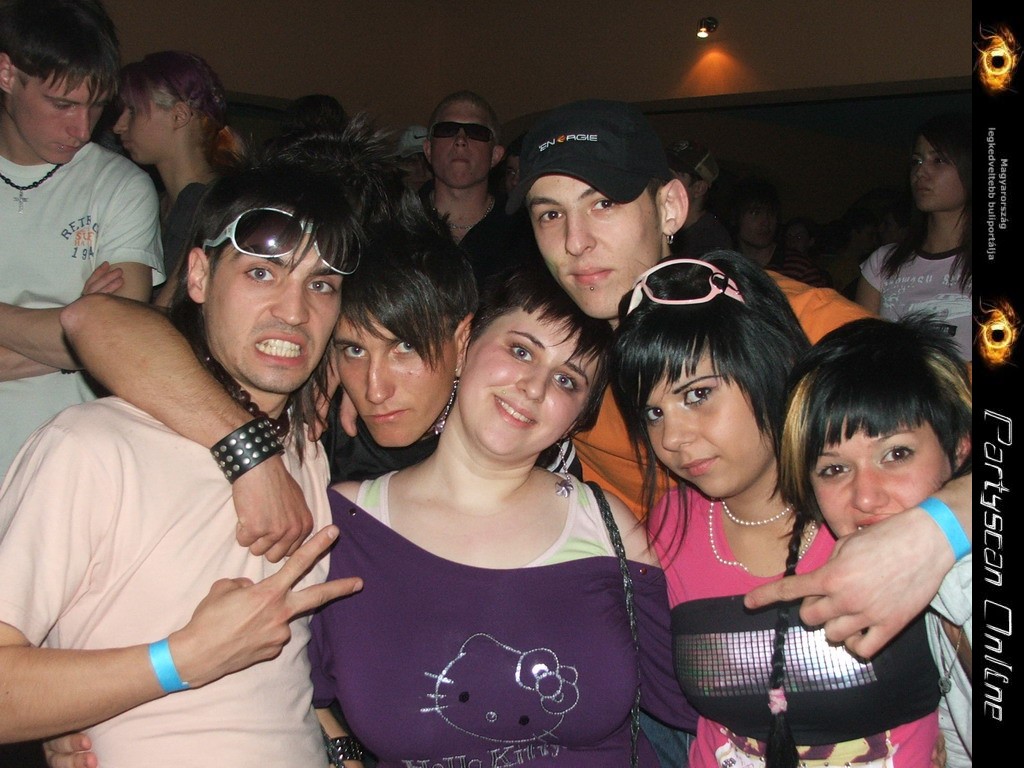 Kicsiny�t�shez kattints a k�pre!