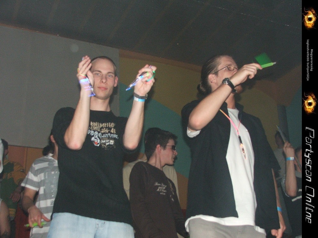 Kicsiny�t�shez kattints a k�pre!