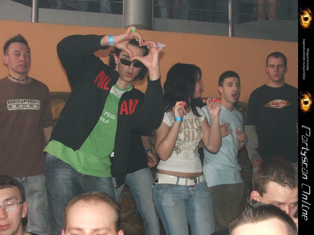 Kicsiny�t�shez kattints a k�pre!