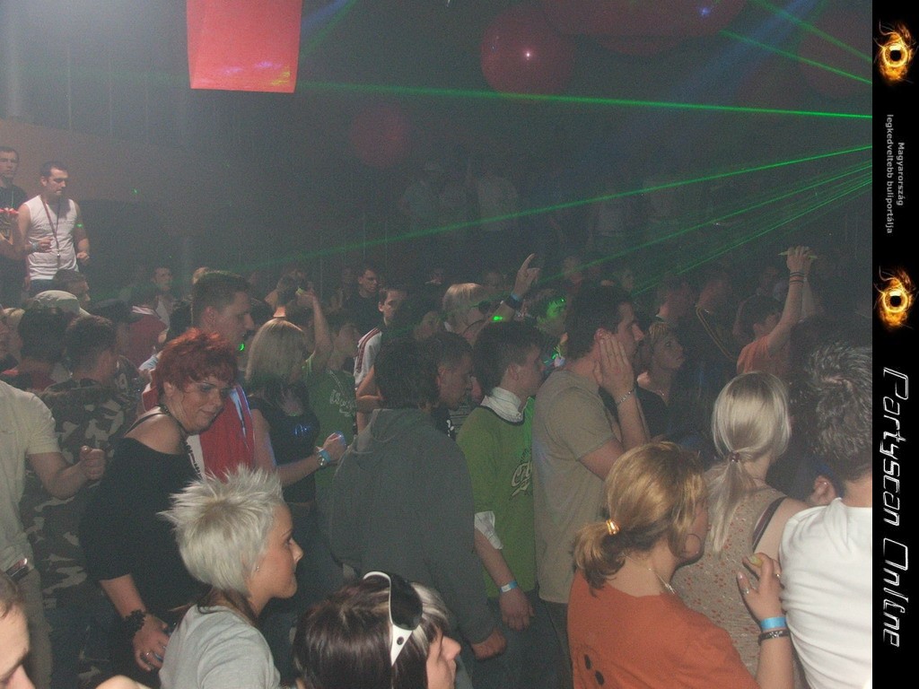 Kicsiny�t�shez kattints a k�pre!