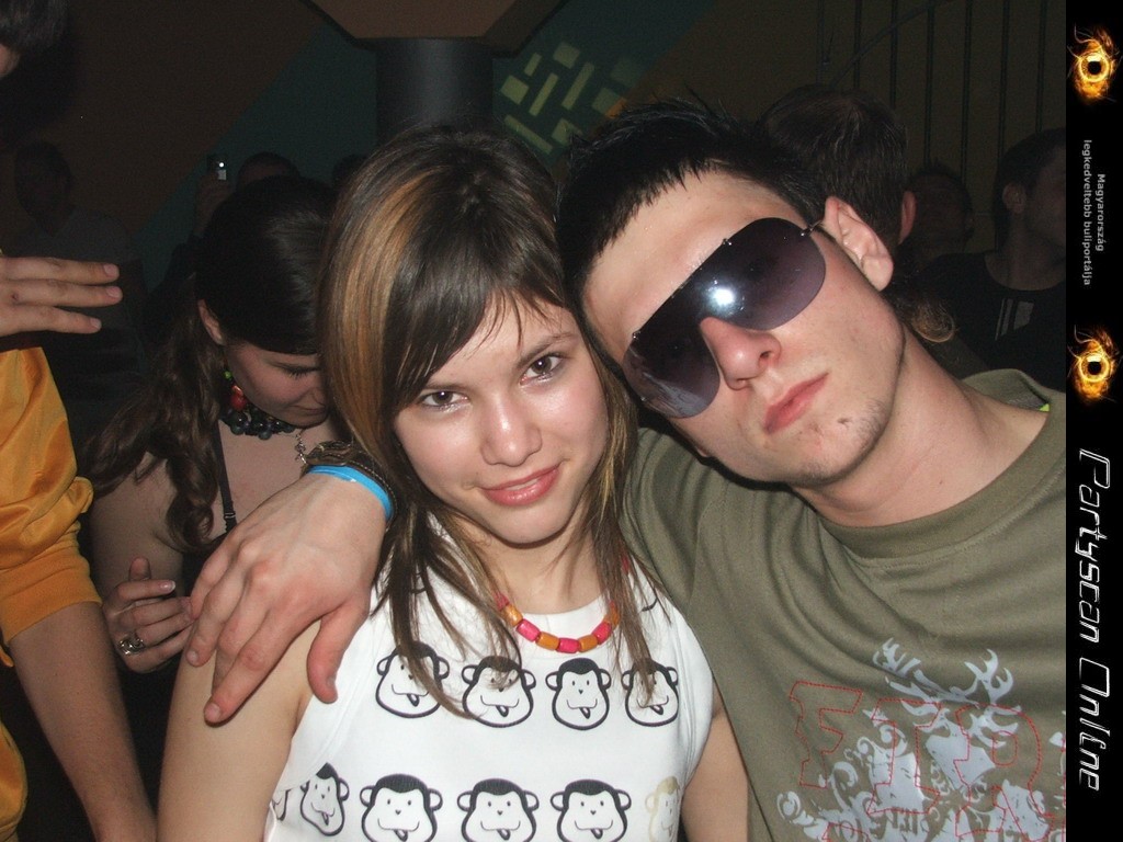 Kicsiny�t�shez kattints a k�pre!