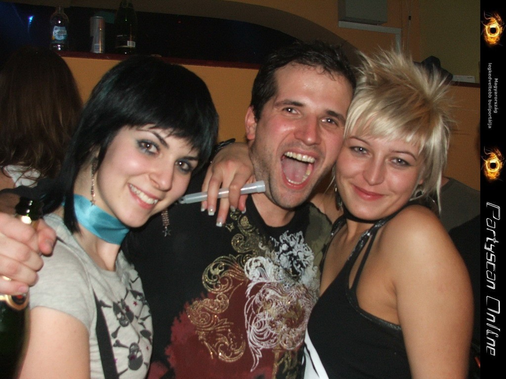 Kicsiny�t�shez kattints a k�pre!