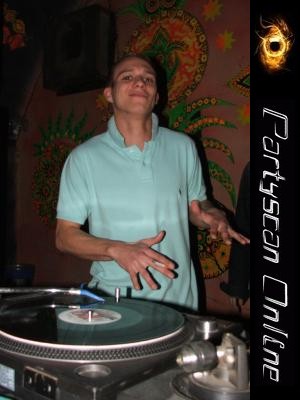 Nagy�t�shoz kattints a k�pre!