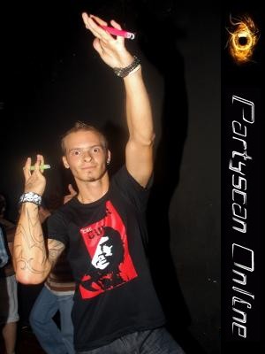 Nagytshoz kattints a kpre!
